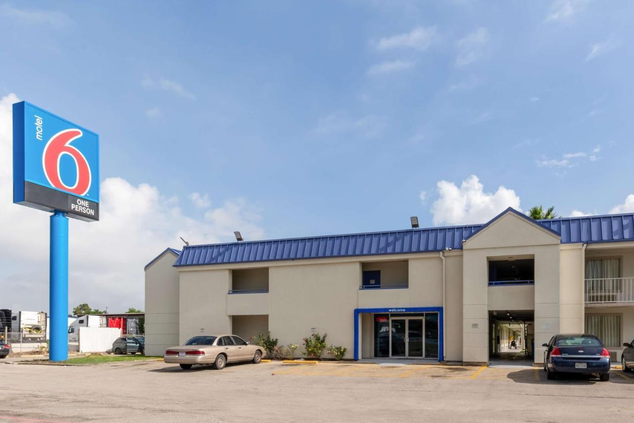 Motel 6-Houston, Tx - East מראה חיצוני תמונה