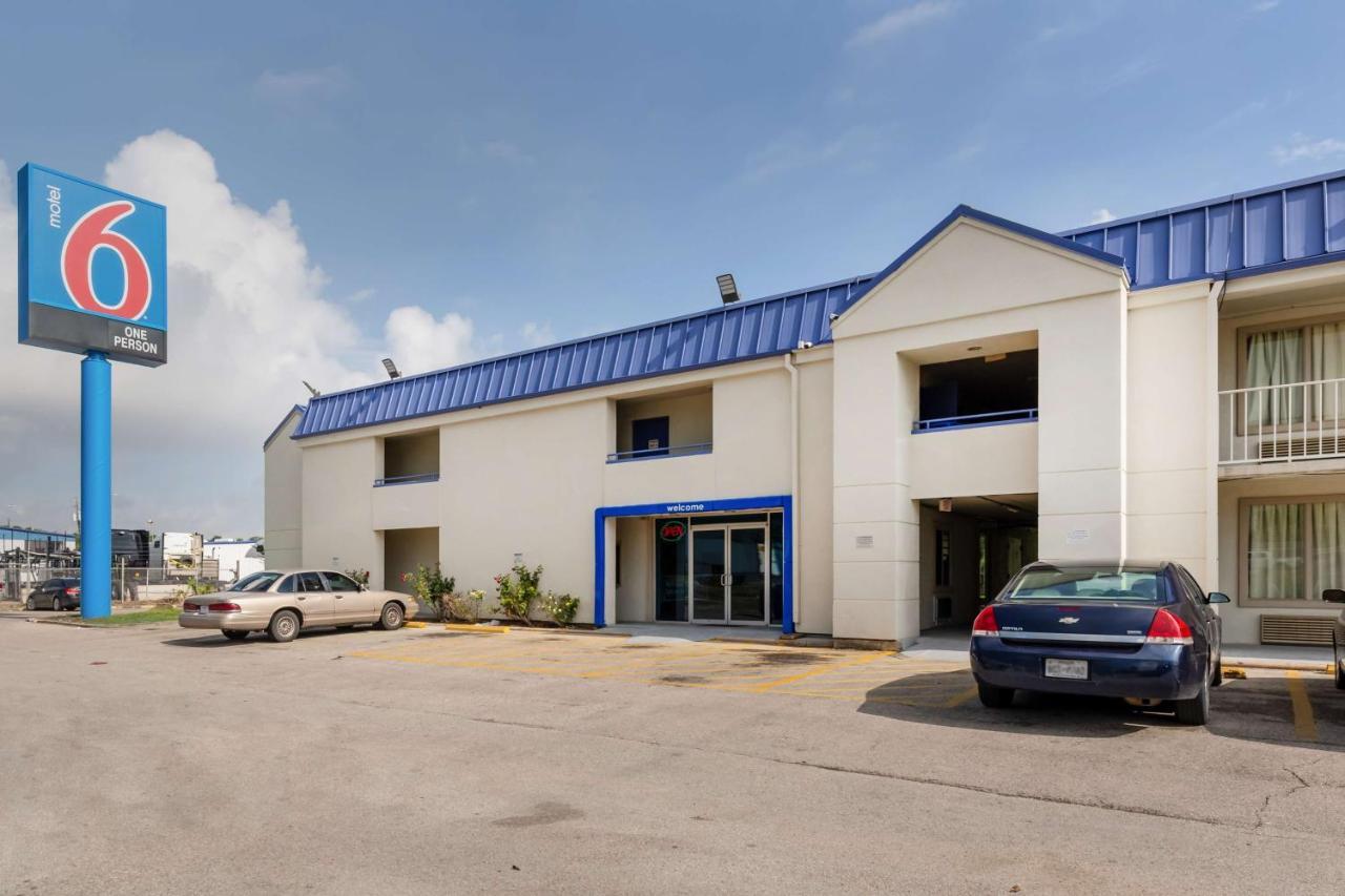 Motel 6-Houston, Tx - East מראה חיצוני תמונה